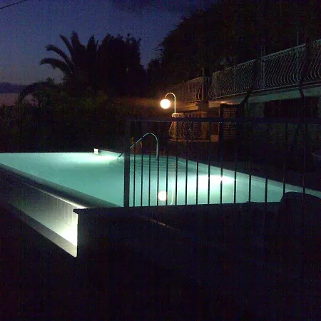 索尼娅＆提欧赫瓦尔别墅公寓 公寓